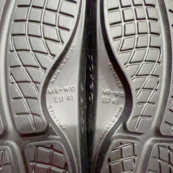 OOFOS Ooahh Luxe Sandal Slide Black Waterproof EU 41 Womens US 10/ Mens US 8 - Picture 7 of 7